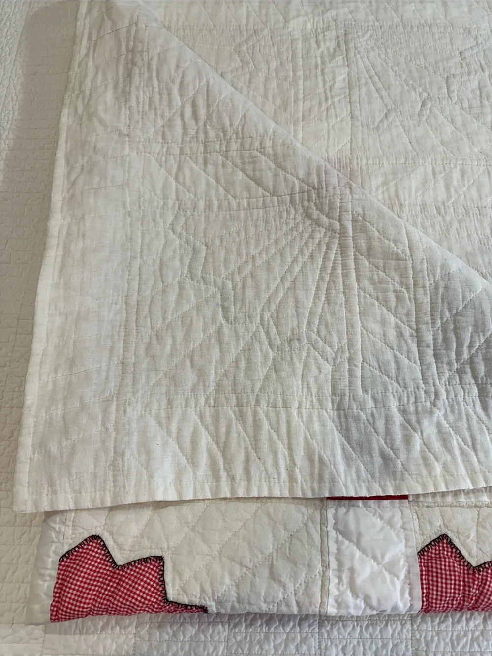 Quarter Fan Vintage Handmade Red White Gingham Patchwork Quilt - Picture 3 of 7